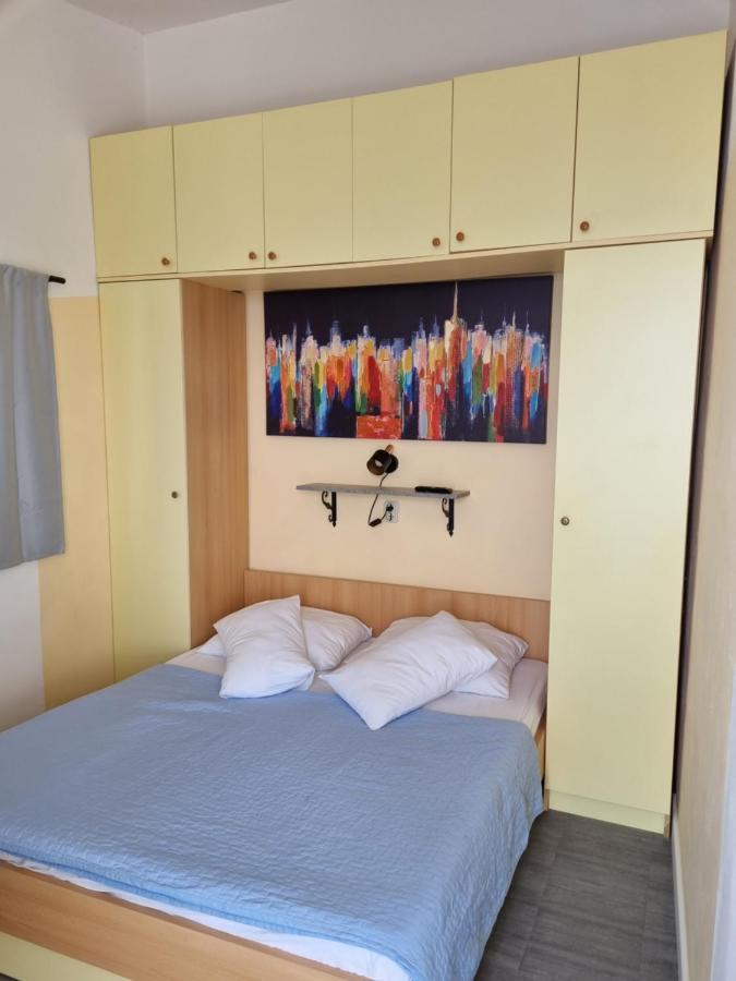 Apartmani Apollo - Drasnice Ngoại thất bức ảnh